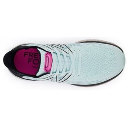 Chaussures New Balance w1080 v11 Femme Pale Blue Chill